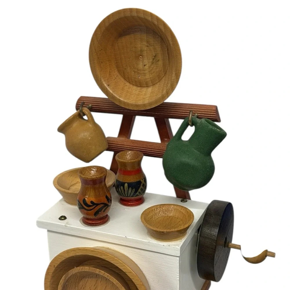 VTG Steinbach Volkskunst SMOKER German Musical Food Pottery Peddler Nutcracker
